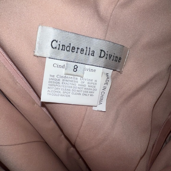 PROM DRESS - Picture 6 of 7